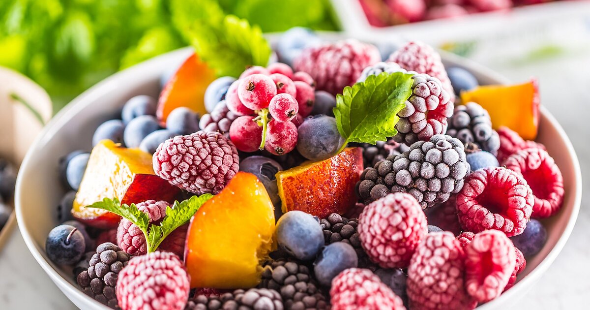 Как правильно заморозить фрукты и овощи на зиму в домашних условиях